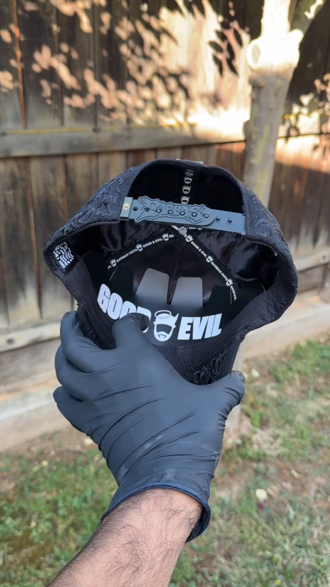 BBB HAND SKULL